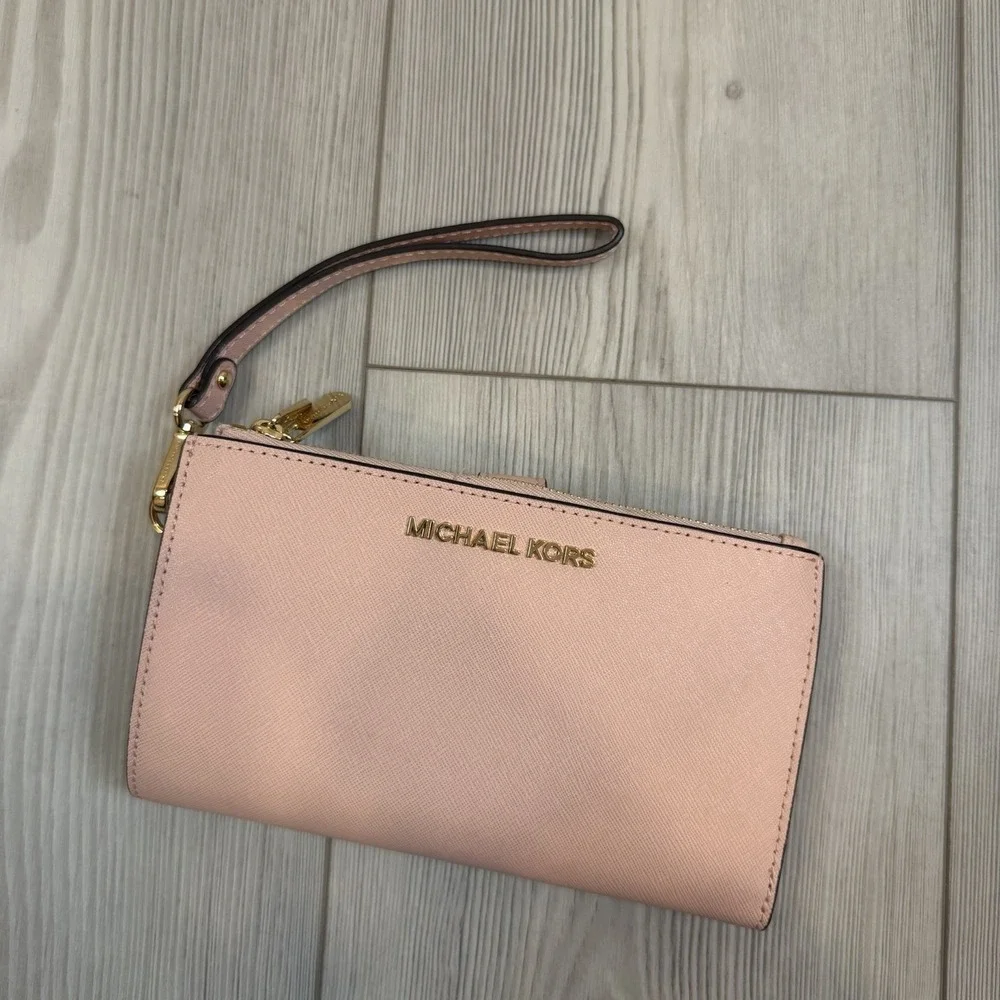 Michael Kors Ciara Zip Tote Bag Pink‎ Saffiano Leather Shoulder Bag & Wallet